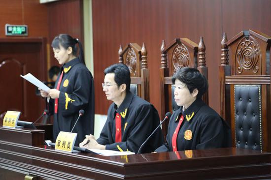 巴彦淖尔市人口出生_巴彦淖尔市地图(2)
