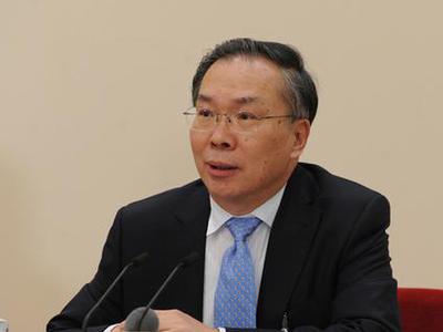 香港记者提问王国庆：对特首候选人有何评价