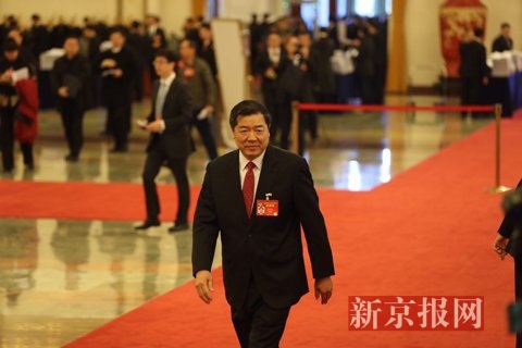  发改委主任何立峰