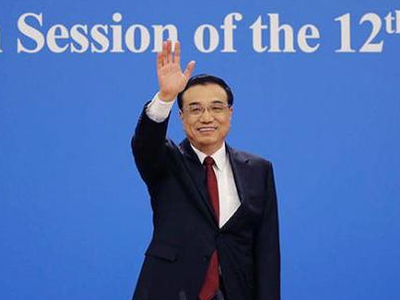 李克强：感谢中外记者对中国两会报道所付出的辛劳