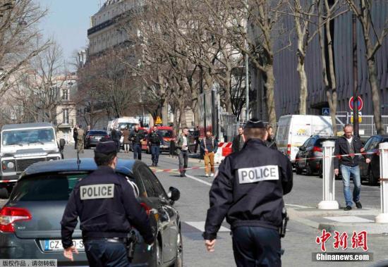 当地时间3月16日，国际货币基金组织(IMF)位于巴黎的办公室发生邮件爆炸事件，目前已造成一人受伤。警方消息人士表示，为安全起见，已经疏散了大楼内的人员。