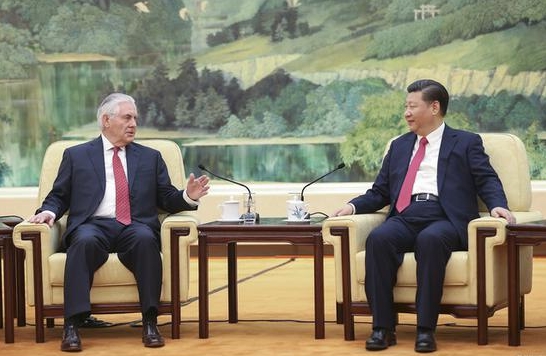 图为习近平会见蒂勒森