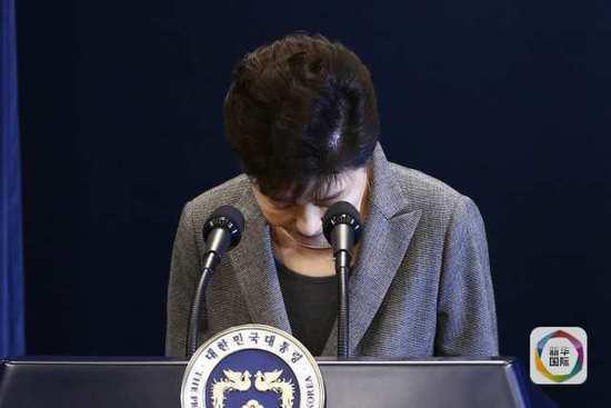 韩媒:朴槿惠将以犯罪嫌疑人身份被传唤|朴槿惠
