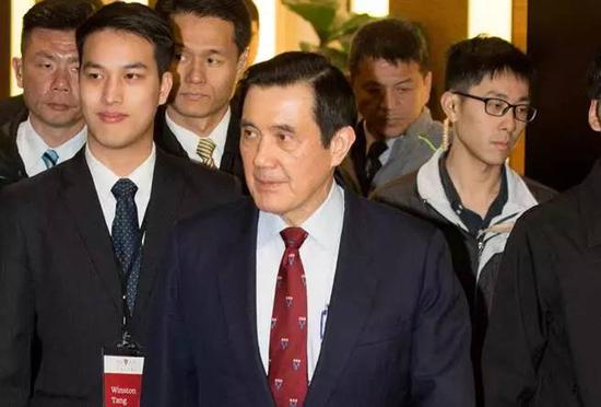 马英九被起诉