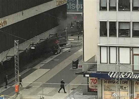 瑞典卡车袭击事件现场图。