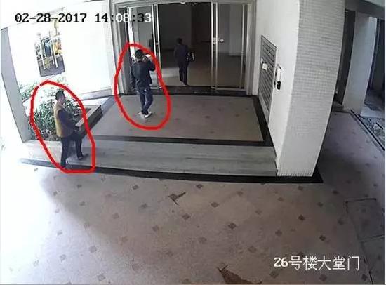 (犯罪嫌疑人在监控底下如此大摇大摆进去盗窃)