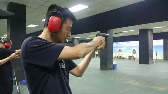 ▲武汉市公安局民警心理健康服务中心高级心理咨询师汪少萍