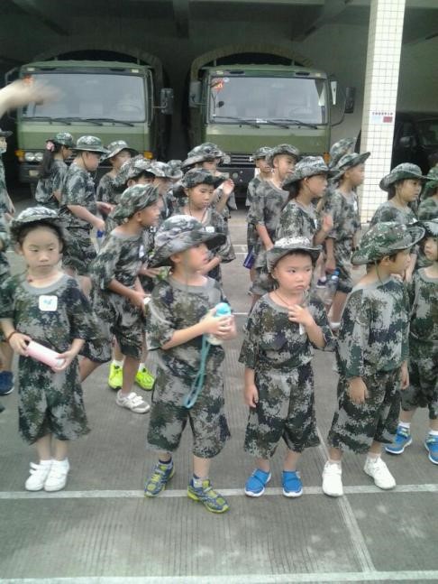我们是小小特种兵