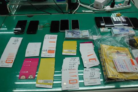 大陆籍领队涉嫌申办人头卡转卖犯罪集团。（图片来源：台媒）