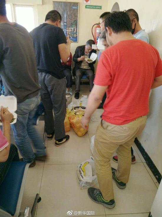 31名在赞比亚遭关押中国公民获释 将搭飞机回