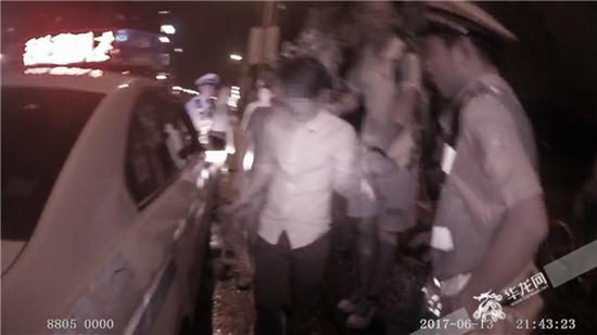 16岁女孩用胶带捆绑母亲致其身亡 逃跑后自首