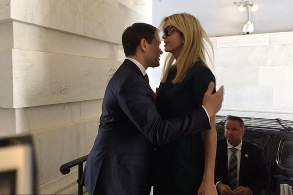 弗格森宣布退休