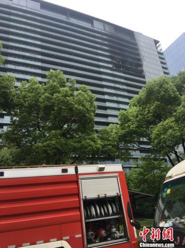 现场偏激图。 梅芳燕 摄