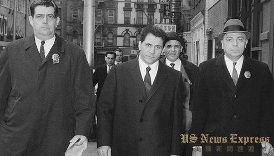 Franzese（中）1967年因抢劫银行被判刑