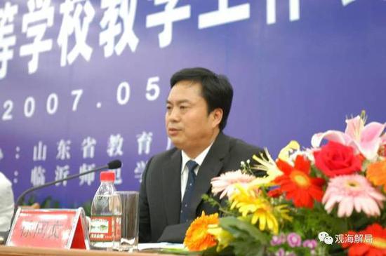 (徐同文)