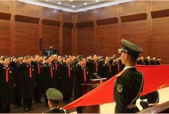 推进司法改革 习近平375字批示措辞前所未有