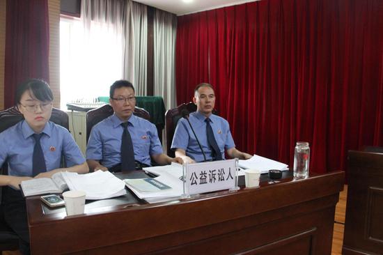 略阳人民法院公开开庭审理首例公益诉讼案|公