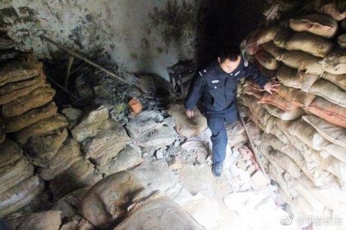 山西侦破盗掘古墓案 用挖掘机作案已抓获3人|盗