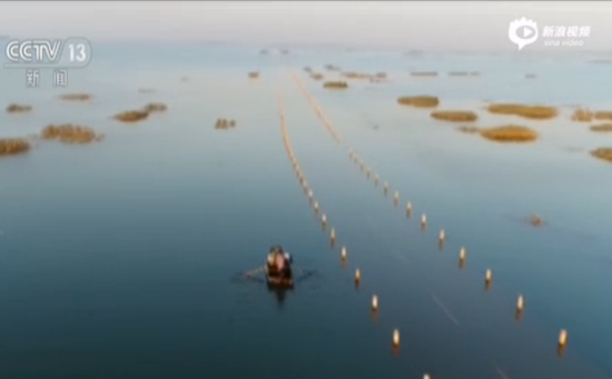 夏季鄱阳湖美景“水上公路”重现