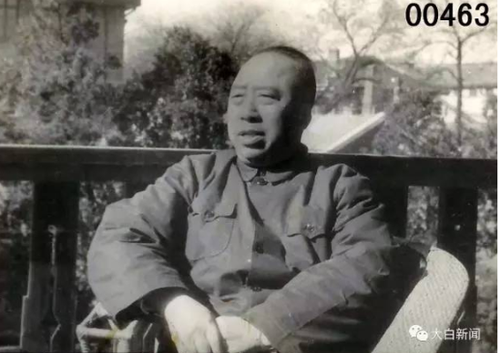 195910£͹ʮ꣬ʮԶڱסլ¥̨