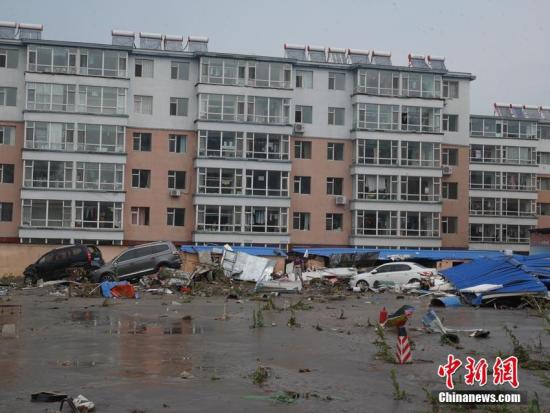 洪水过后，永吉县城一片狼籍。苍雁 摄