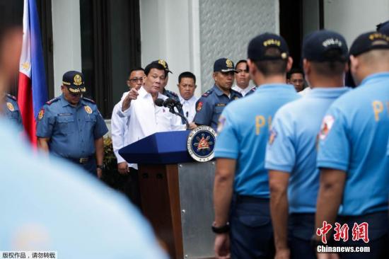 菲律宾一涉毒市长在缉毒行动中抵抗被击毙|涉