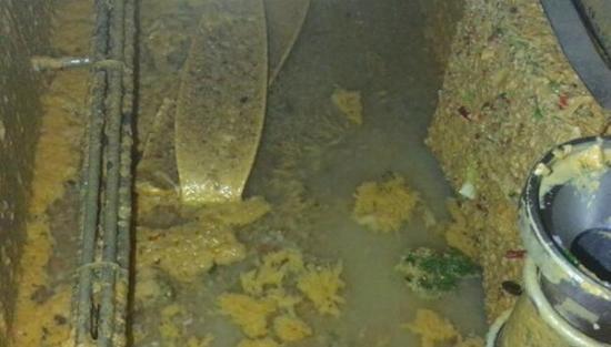 媒体暗访海底捞:老鼠爬进柜 漏勺掏下水道|海底