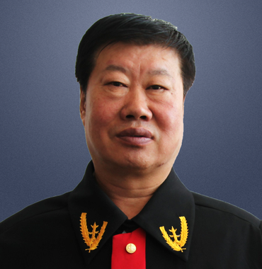 酒泉市中级人民法院副院长开庭审理诉讼案_专