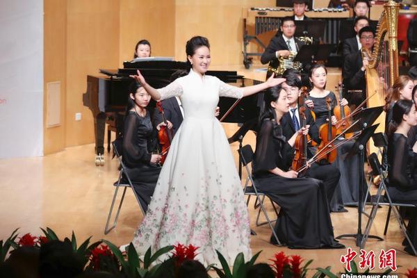 苏亚雷斯的种族歧视-乐鱼app(leyu)官方网站-乐鱼官网