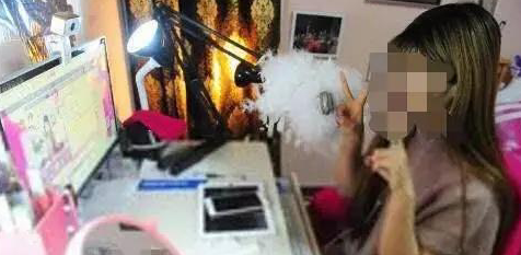 女子在世纪佳缘上相亲被假冒警察骗了20多万