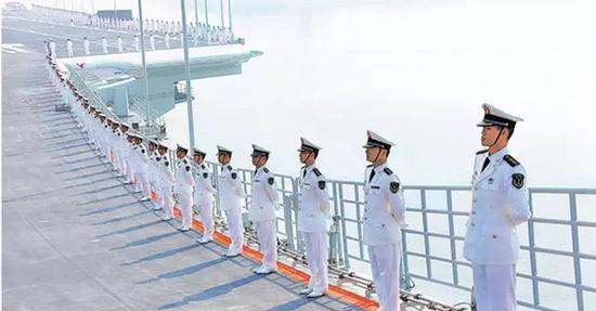 2012年9月25日，中国首艘航母——辽宁舰交接入列。