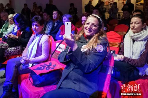 北京优化营商环境 有望设外国人才类居住证