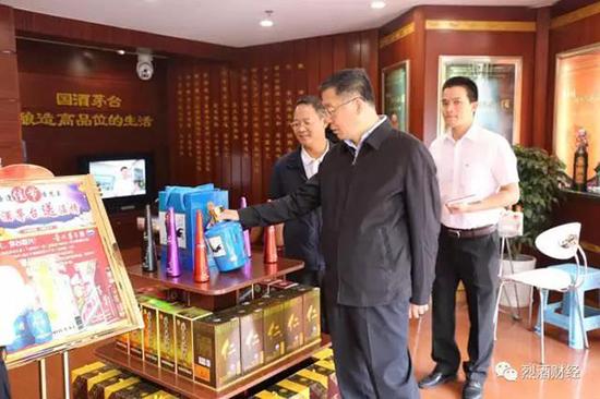 李保芳书记走访北京宏拓宏达商贸有限公司。