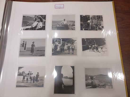 建国初期(1954年4月-8月),陈毅和家人在一起的照片