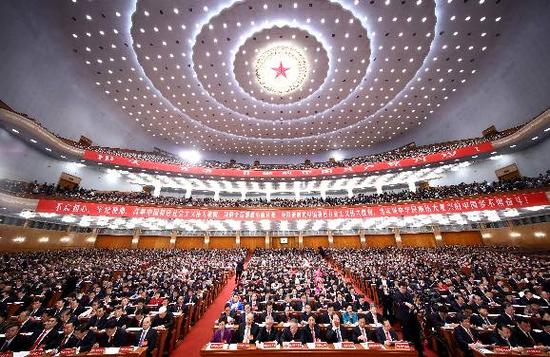 ▲中國共產(chǎn)黨第十九次全國代表大會會場。圖/新華社