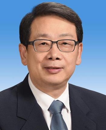 中组部部长陈希宣布中央决定:李希任广东省委书记