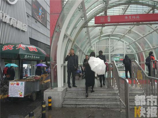 不堪忍受校园贷压力儿子失踪逃避 家人帮忙还款二十多万