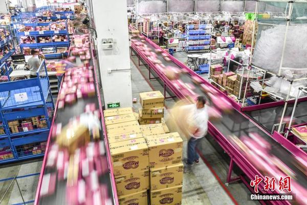 特维斯的脖子-乐鱼app(leyu)官方网站-乐鱼官网