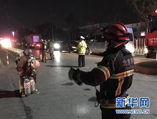 北京大兴西红门镇新建村发生火灾 已致19人死