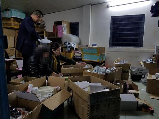 连云港东海县警方破获特大微整形假药案，涉案人员达150余人。本文图片 江苏东海警方供图