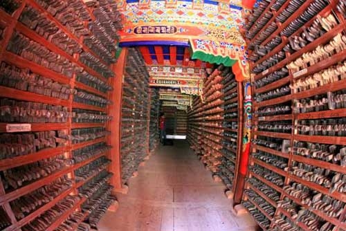 德格印经院藏族雕版印刷技艺