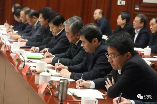 本文图片均来自“识政”微信公众号