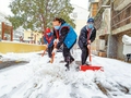 北京全市动员扫雪铲冰 确保安全有序运行