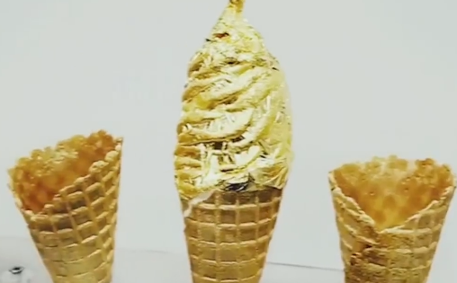 美店铺推出“24k纯金冰淇淋”:表面覆盖金箔 一