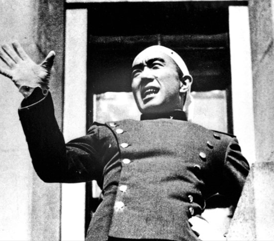 三岛由纪夫(韩国《中央日报》)