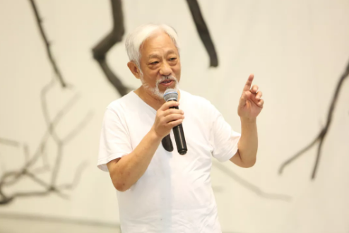 &ldquo;用&lsquo;涂抹&rsquo;观照真实&mdash;&mdash;第二届王式廓奖艺术奖得主孟柏伸个展&rdquo;策展人栗宪庭先生