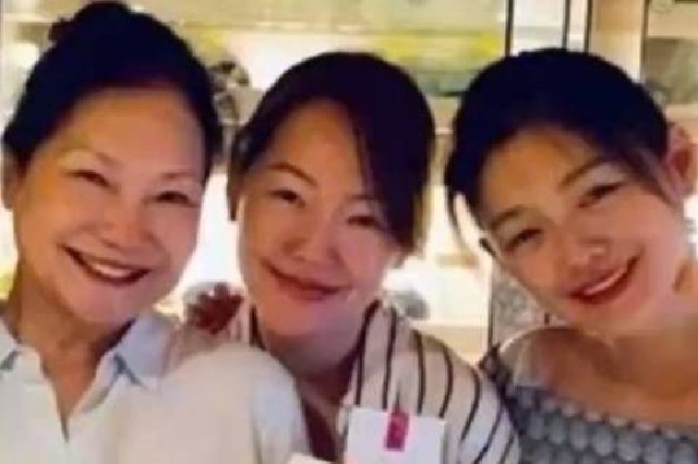 S妈分享大S的AI笑脸照
