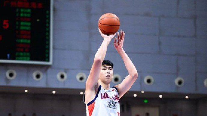 徐昕获五支NBA球队试训邀约