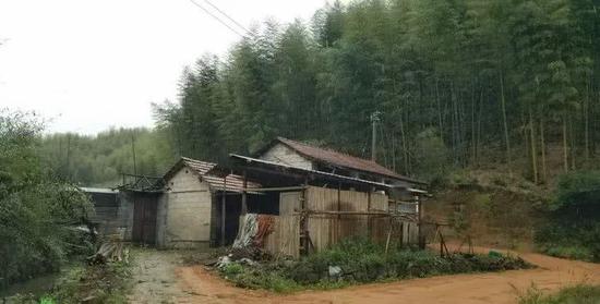 马老板刚来时住的屋子