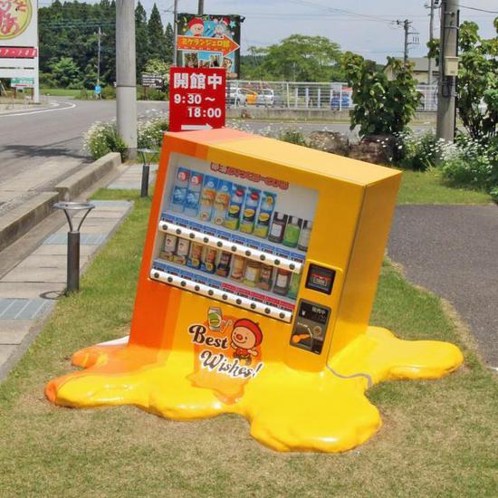 自动售货机被热化？日本一件行为艺术作品成网红